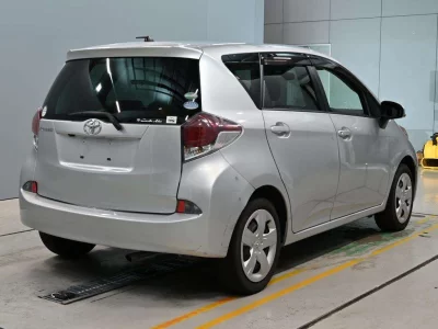 TOYOTA RACTIS