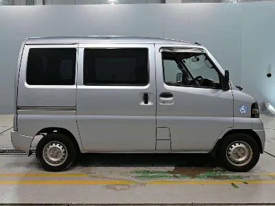 MITSUBISHI MINICAB