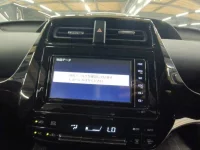 Цена авто Toyota Prius с аукционов Японии, номер кузова ZVW55, пробег 211 000, оценка 2