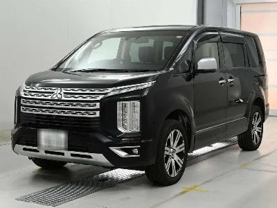 MITSUBISHI DELICA D5