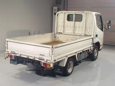 TOYOTA DYNA