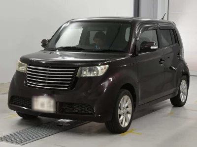 TOYOTA BB