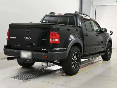 FORD EXPLORER SPORT TRACK