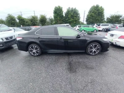 TOYOTA CAMRY