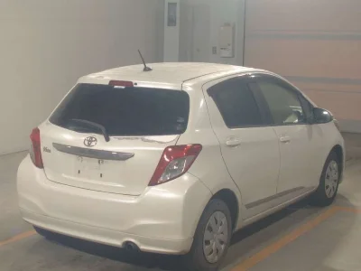 TOYOTA VITZ