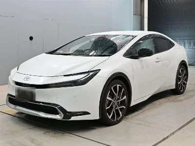 TOYOTA PRIUS PHV