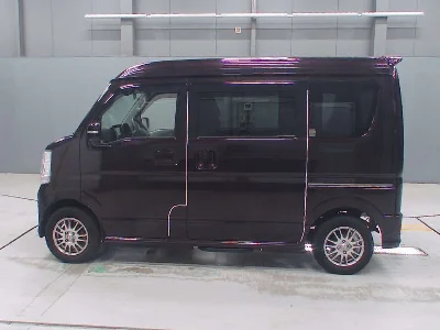 NISSAN CLIPPER RIO