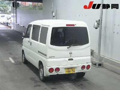 NISSAN CLIPPER VAN