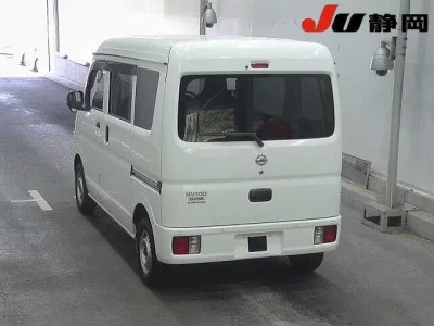 NISSAN CLIPPER VAN