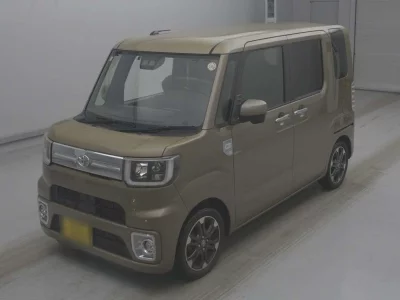 TOYOTA PIXIS MEGA