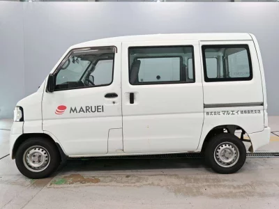 MITSUBISHI MINICAB