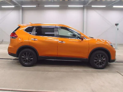 NISSAN X-TRAIL