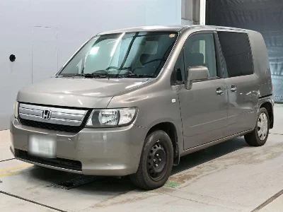HONDA MOBILIO SPIKE