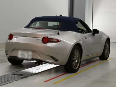 MAZDA ROADSTER