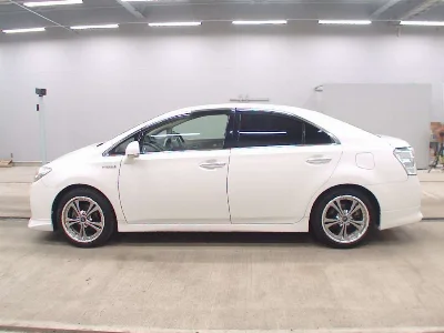 TOYOTA SAI