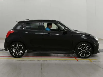 SUZUKI SWIFT SPORTS