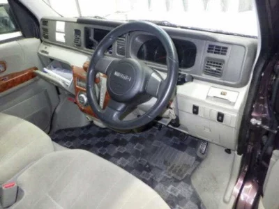 DAIHATSU ATRAI WAGON