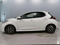 Цена авто Toyota Yaris с аукционов Японии, номер кузова MXPH10, пробег 24 000, оценка 6