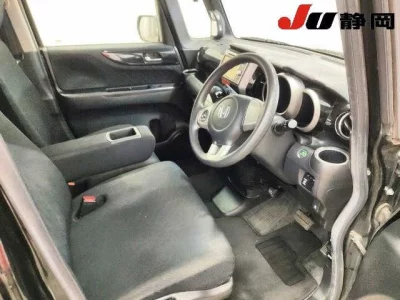 HONDA N BOX PLUS