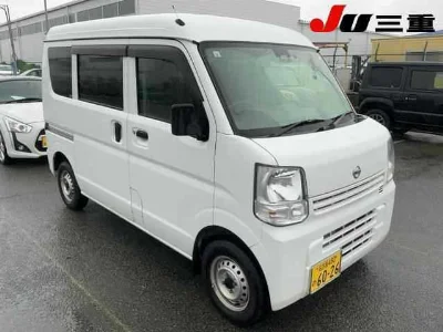NISSAN CLIPPER VAN