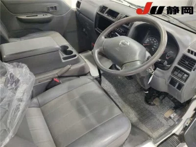 NISSAN VANETTE TRUCK