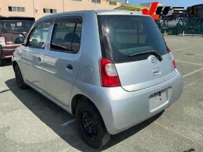 DAIHATSU ESSE