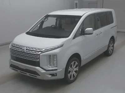 MITSUBISHI DELICA D5
