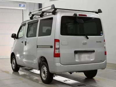 DAIHATSU GRAN MAX