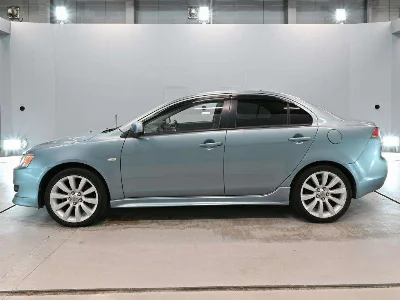 MITSUBISHI GALANT FORTIS