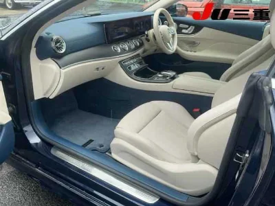 MERCEDES BENZ E CLASS