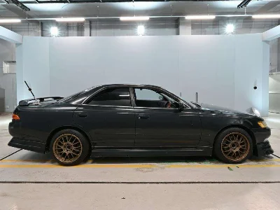 TOYOTA MARK II