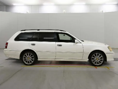 TOYOTA CROWN ESTATE