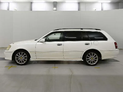 TOYOTA CROWN ESTATE