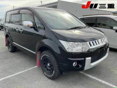 MITSUBISHI DELICA D5