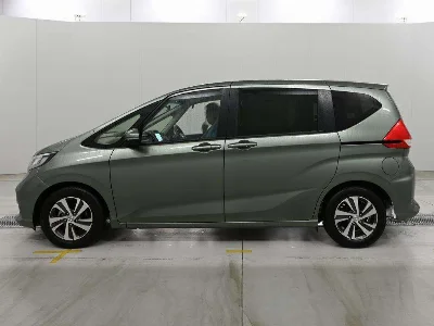 HONDA FREED+