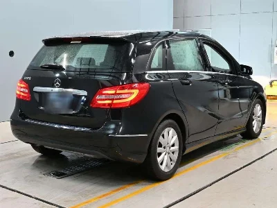 MERCEDES BENZ B CLASS