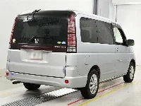 Цена авто Honda Stepwgn с аукционов Японии, номер кузова RF3, пробег 103 000, оценка 2