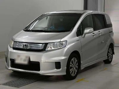 HONDA FREED SPIKE