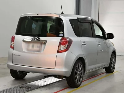 TOYOTA RACTIS