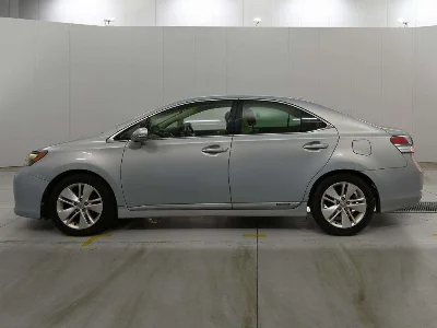 LEXUS HS