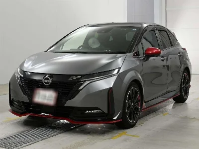 NISSAN AURA