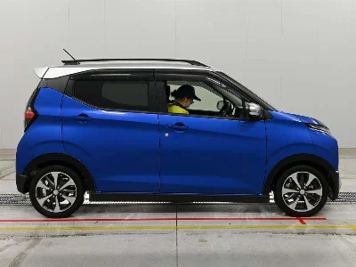 MITSUBISHI EK X