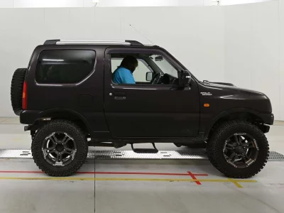 SUZUKI JIMNY