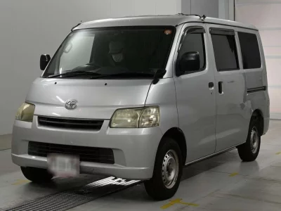 TOYOTA TOWN ACE VAN