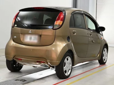 MITSUBISHI I