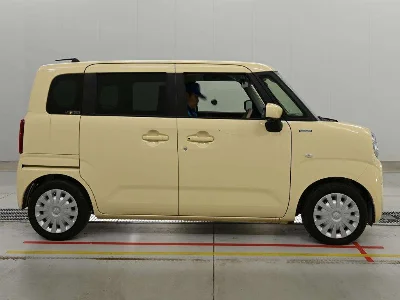 SUZUKI WAGON R SMILE