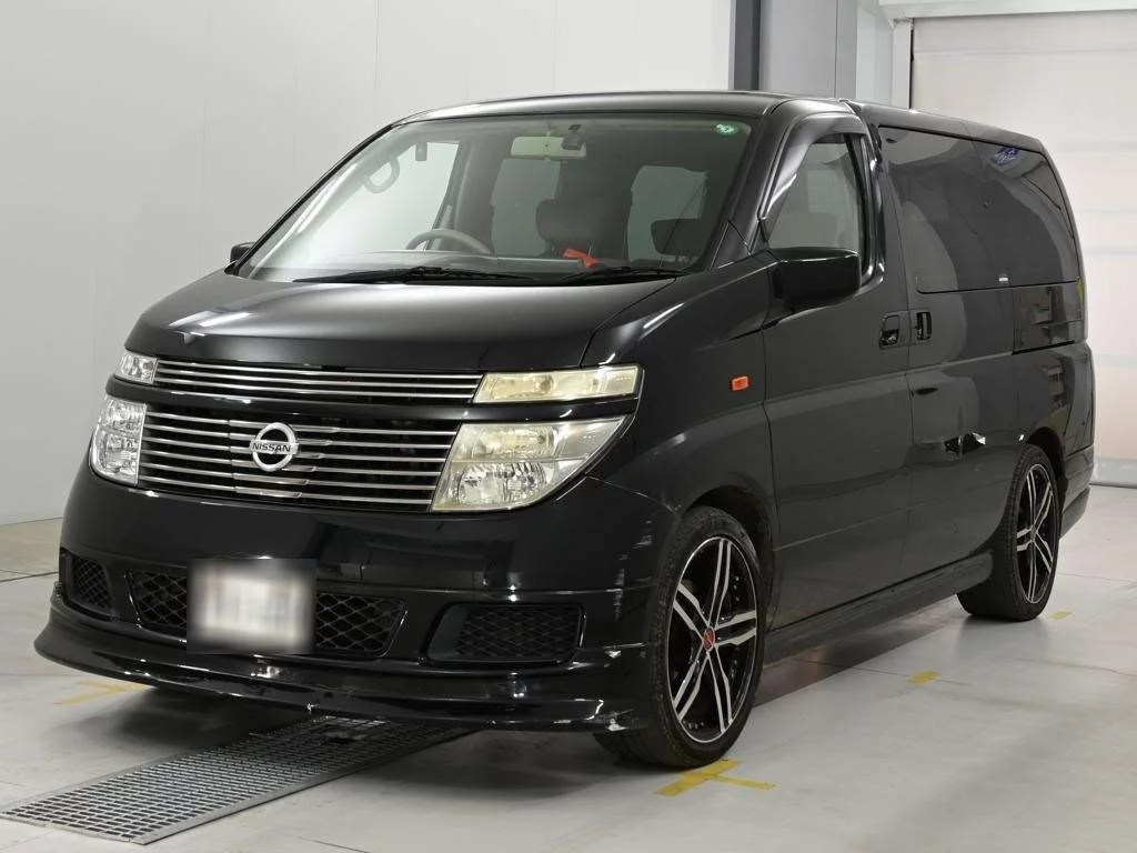 Nissan Elgrand 2002