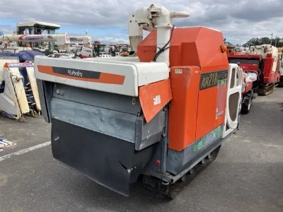 KUBOTA KUBOTA