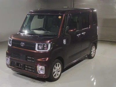 TOYOTA PIXIS MEGA