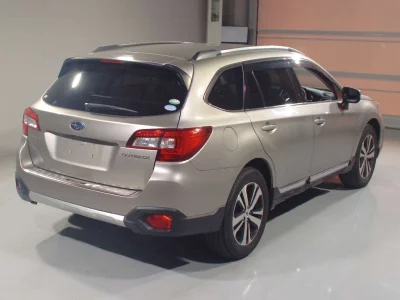 SUBARU OUTBACK